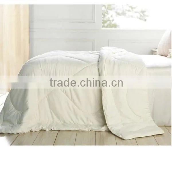 Silk quilt in high quality made in China
