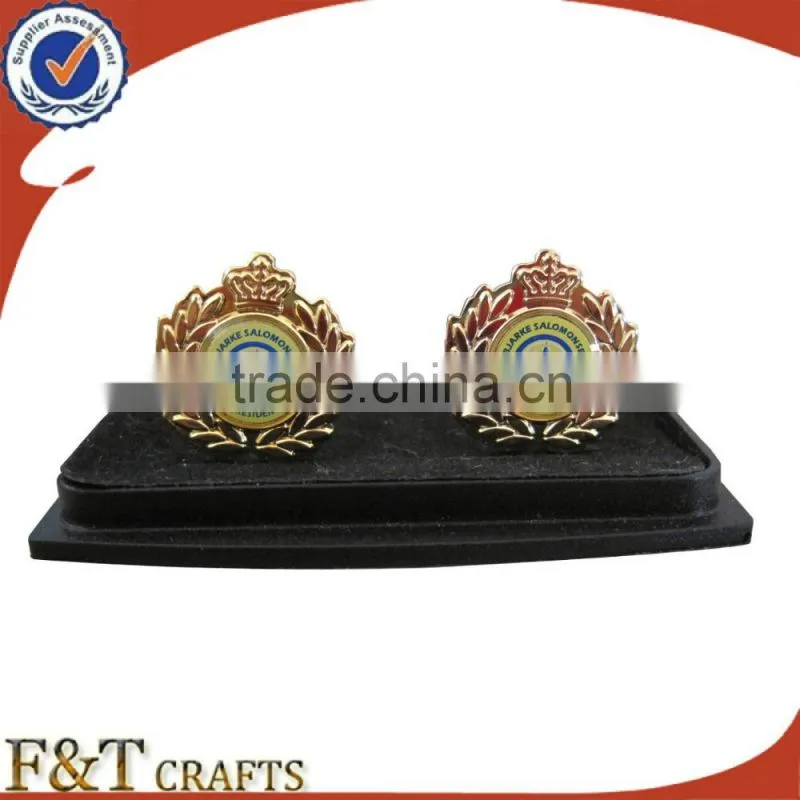 New style hot sales soft enamel epoxy plating gold metal cufflink/cufflink manufacturer