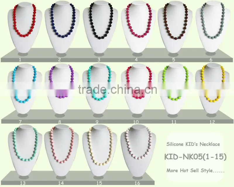 China Manufacturer New Product Wholesale Chunky Bubblegum Necklace(Baby Shoe)