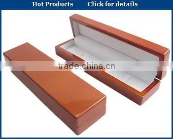 good leather jewelry box for bracelet