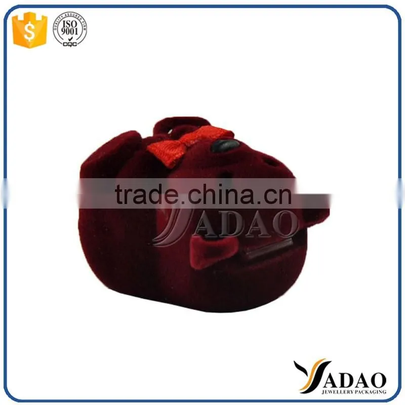 Best popular in the wolrd cute panda shape flocking ring jewelry boxes