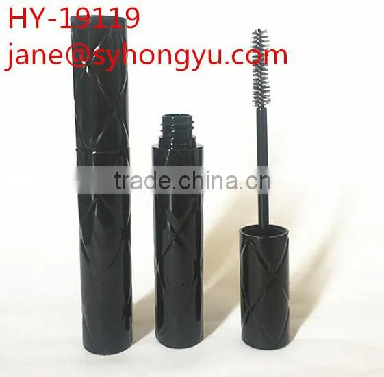 Plastic mascara container
