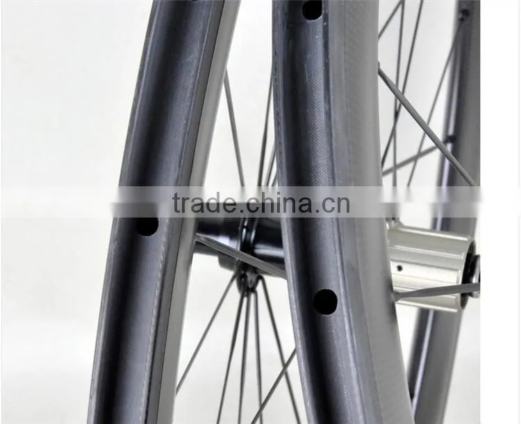 Bicycle wheel rims, tubular 60mm Depth 700c road bicycle full carbon rims
