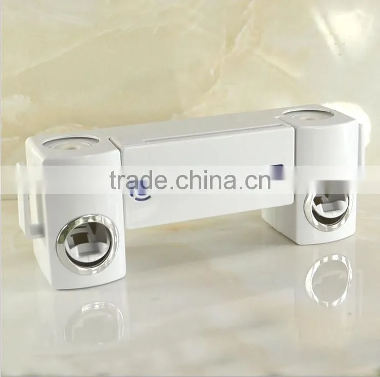 New Arrival Automatic Dual Toothpaste Holder Wall Mount UV Light Toothbrush Sterilizer Set For Wholesale