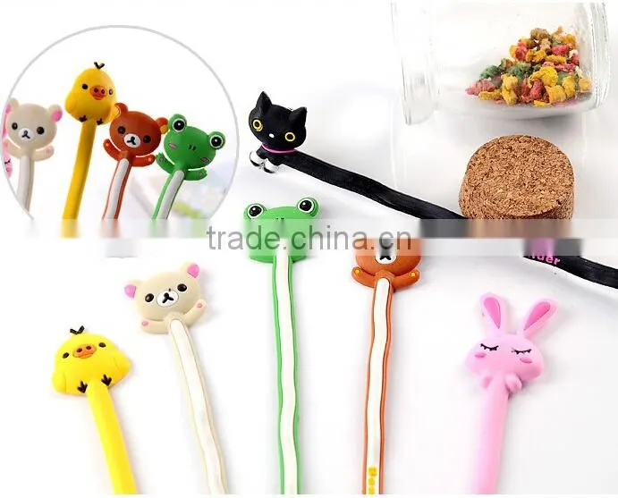 Fashion diy bear earphone winder/earphone cable winder holder/earphone cord winder clip