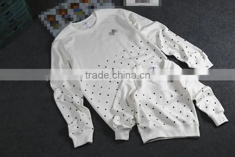 long sleeves round neck pullover hoodie for children
