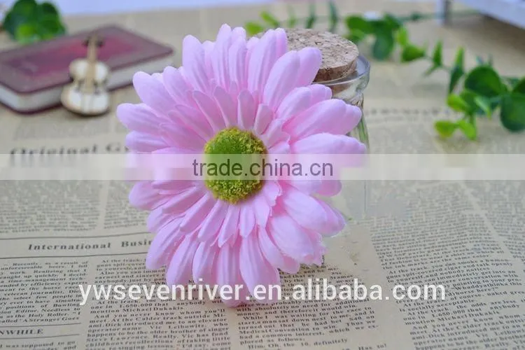 The simulation sunflowers African chrysanthemum sunflower with flowers, silk flowers floral hat that occupy the home decoration