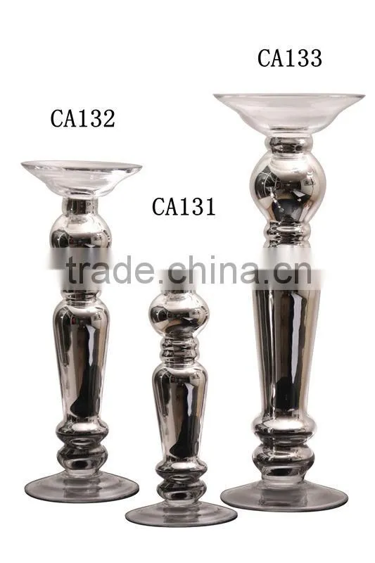 Tealight candle holder