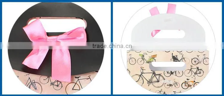 Alibaba custom packaging custom printed paper bags no minimum printed paper bag