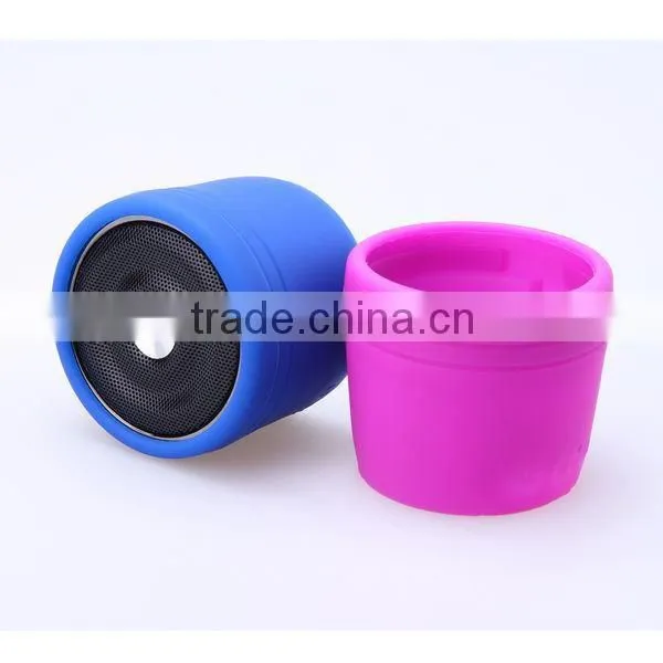 customized waterproof bluetooth speaker ,sucker silicone mini bluetooth speaker,wireless silicone bluetooth speaker