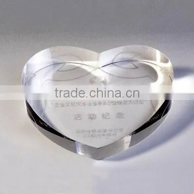 2016 Personalized clear heart shaped crystal paperweight