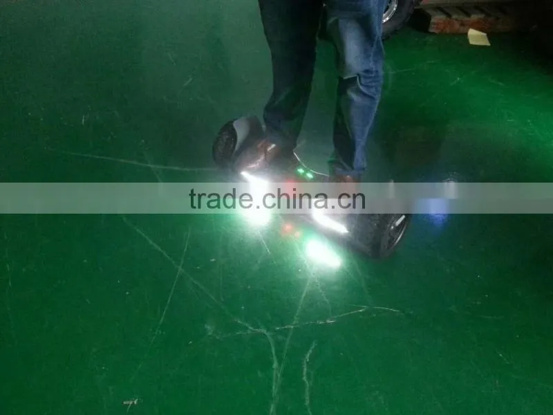 800W smart overboard electric skateboard with LED bluetooth speaker