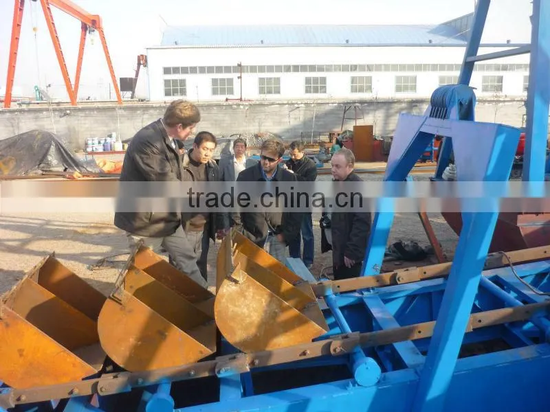 Bucket type gold and diamond dredger