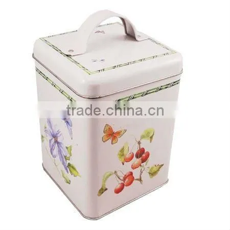 Convenient carrying handle rectangle lunch box tin can