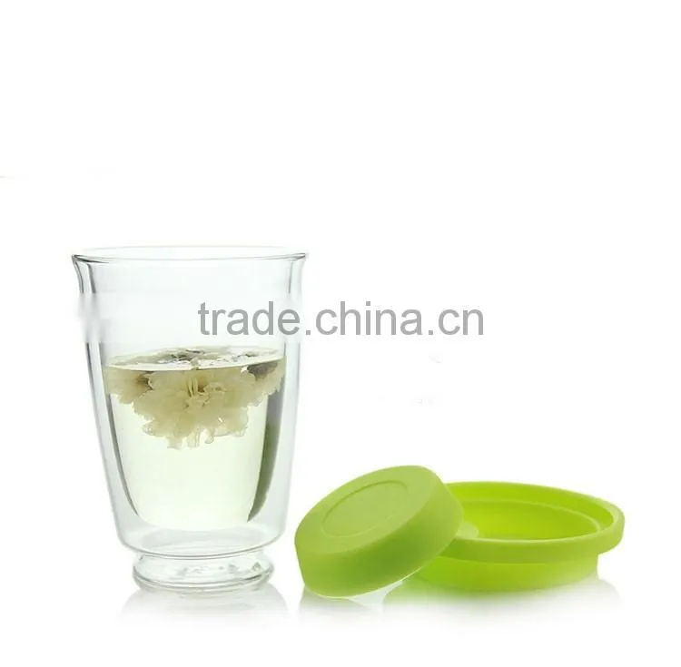 OEM Double wall borosilicate glass cup with lid