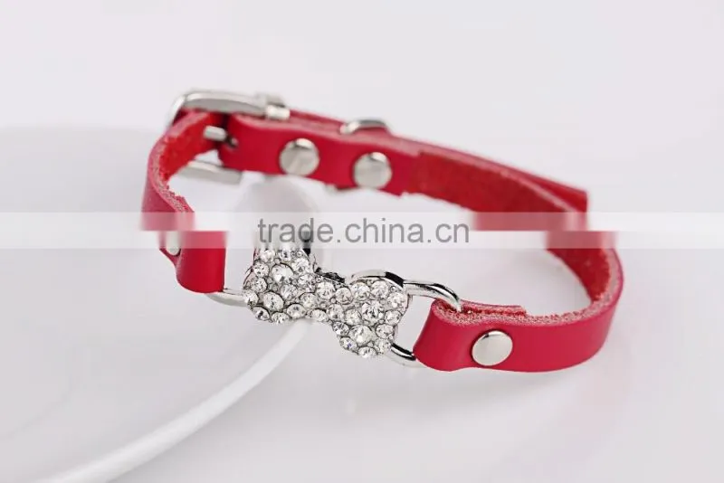 Wholesale diamond bone leather pet collar creative dog collars