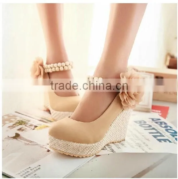 Fashion designer wood pearls ankle strip big flower wedge heel women shoes