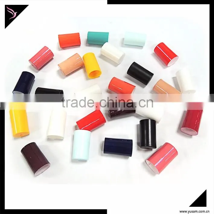 Classy colorfull Plastic nail polish bottle screw caps with Color coating