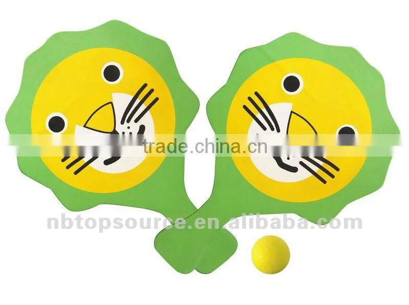Hot Sale Mini Cheap Portable Wooden School Kids Tennis Game Cartoon Beach Racket Set with Ball for promotion