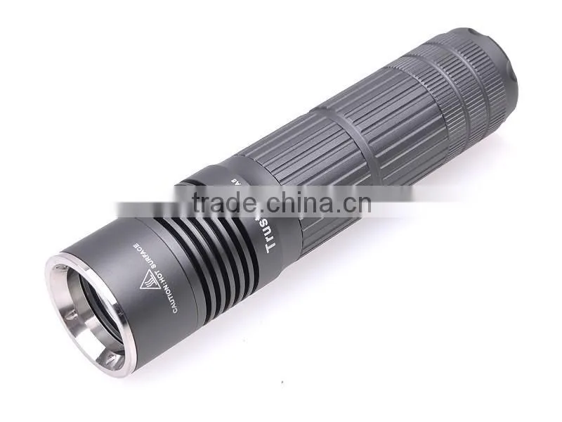 High Brightness XM-L T6 LED Flashlight for Outdoor Wholesale