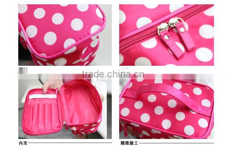 New Style Cute Dot Cosmetic Pouch For Travel with handle