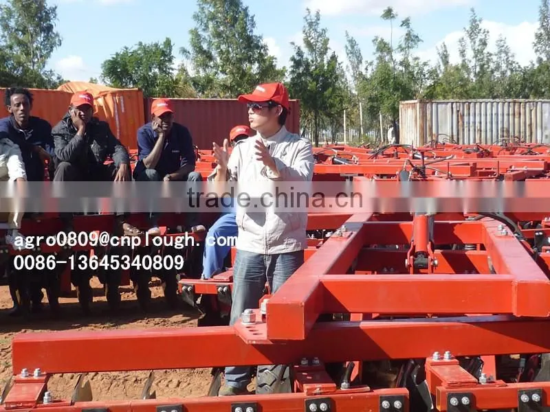 farm agricultural tractor 4 rows sower white potato planter