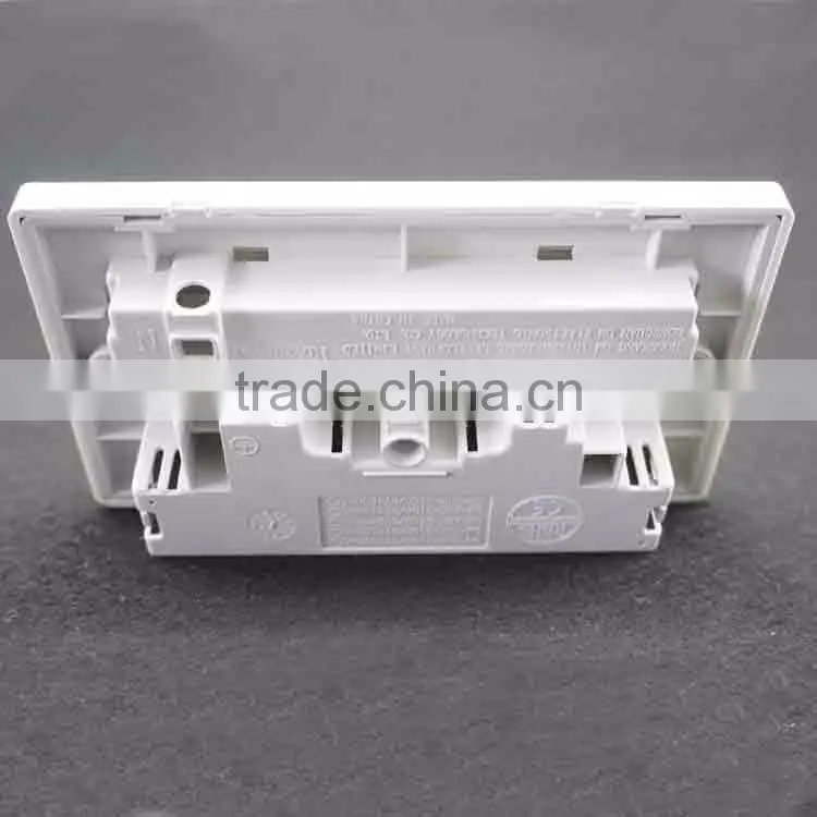 Multi plug wall sockets with dual usb ports made in China usb wall socket