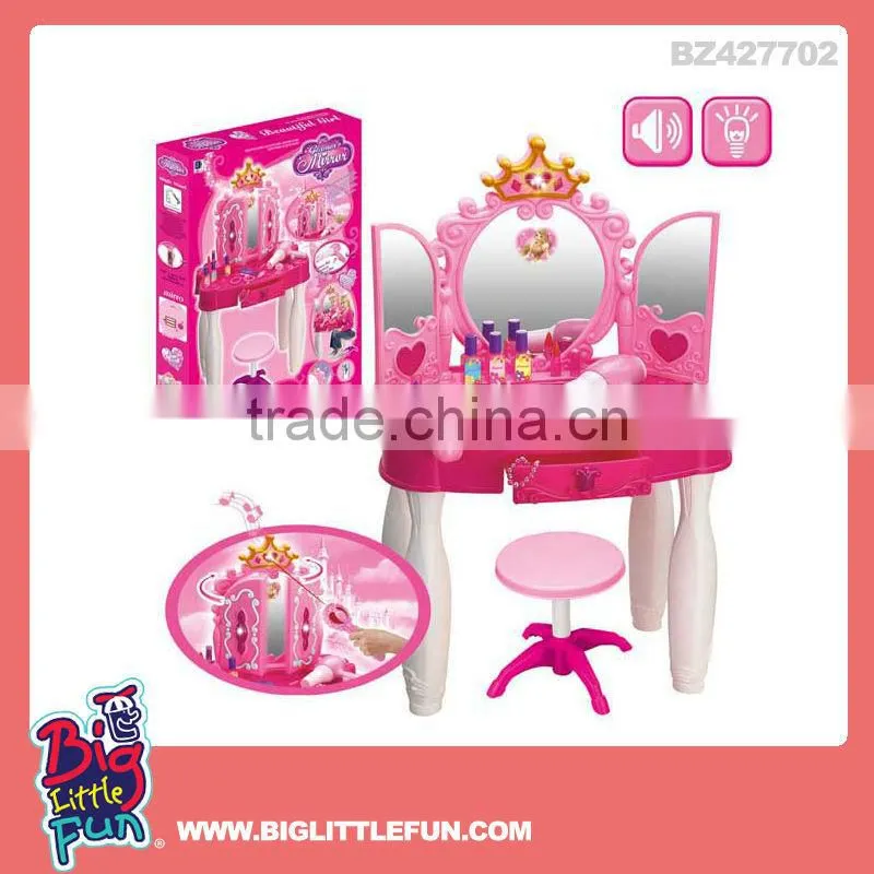 Dressing table toy Plastic toy makeup mirror set