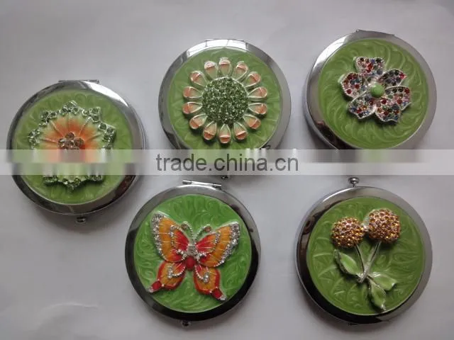 decorative compact mirror with beaded heart decor