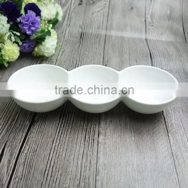 Unique design customized Bulk Stock White Devide Ceramic Round Soup&Salad&Snack Bowl