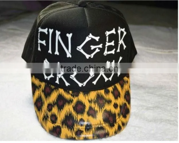 2013 summer cheap leopard brim 5 panel printing trucker hat