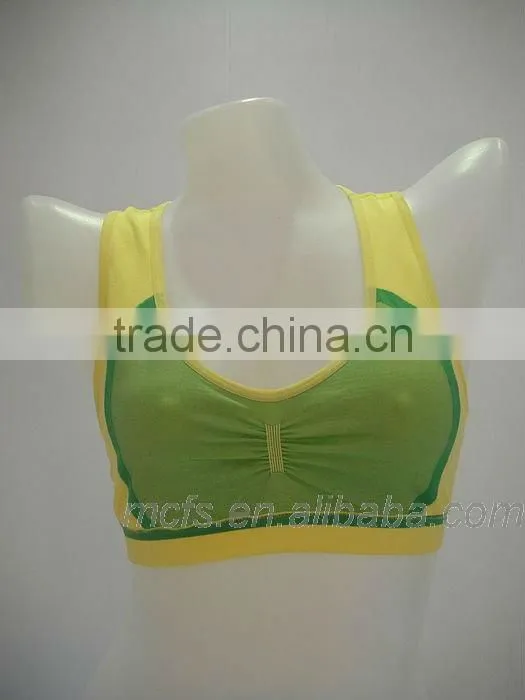 Fashional& comfortable seamless sports bra
