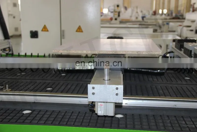 Romannia hot selling wood cnc router cnc router machine automatic tool changer maxicut-1325 very competitive price