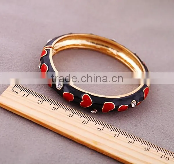 Black Enamel Bracelets Heart Shaped Summer Bracelets