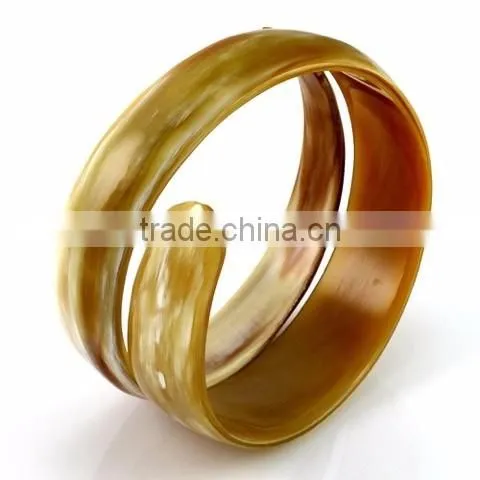 High quality Eco-friendly nice water buffalo horn jewelry necklace made in vietnam