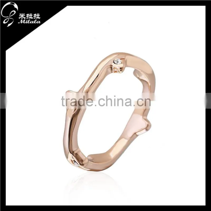 White gold diamond ring owl shape