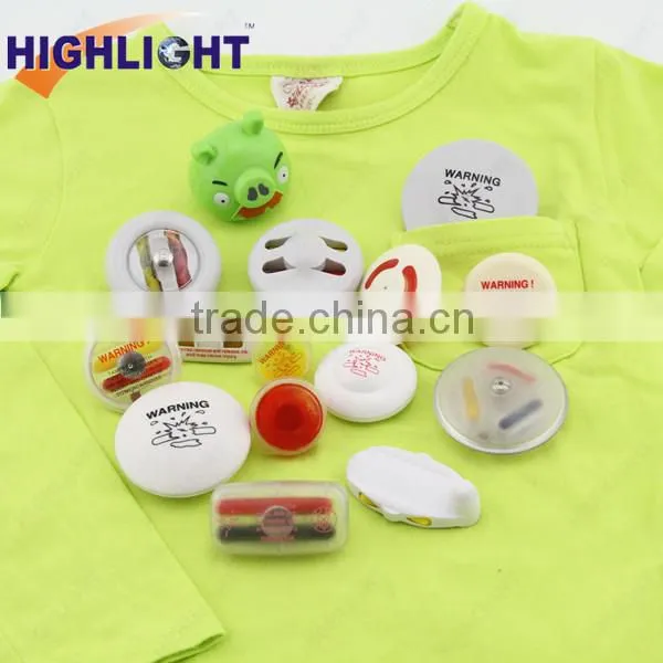 A019 Comma tag (magnetic lock)