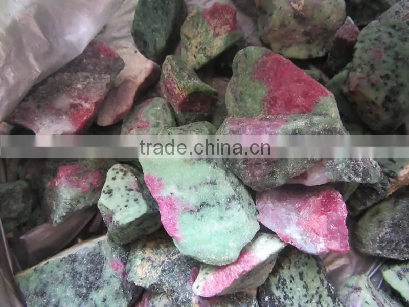 Hot Sales Natural Red Emerald stone price emerald rough