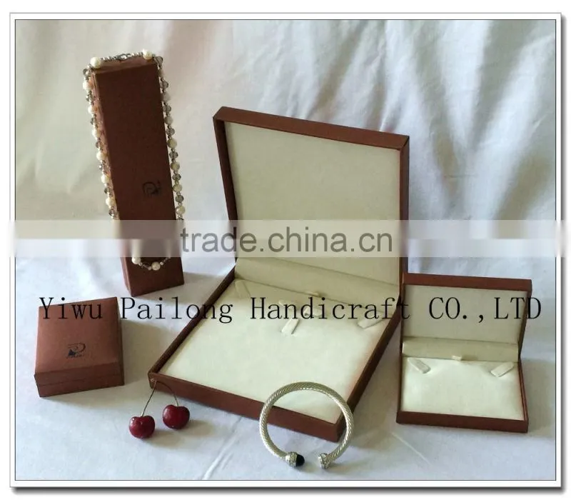 custom logo design print plastic jewelry boxes packaging