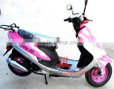 Gas Motor Scooter Equipped with 4 Stoke 80cc Engine