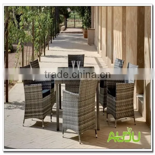 Audu Classical Cheap $35 Coronado Club Chair