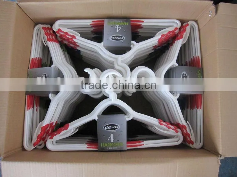 pp tpr plastic clothes hanger racks with pegs