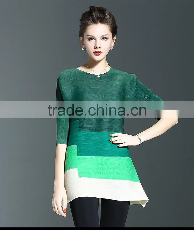 Custom fashion lady three colors matching loose pleated dress