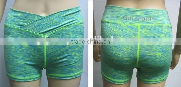 Latest Seamless Sexy Under Wear Ladies Active Bra Yoga Wear Sports Bra Set