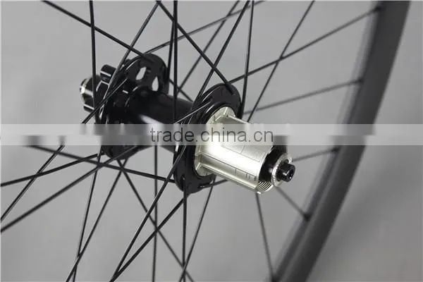 Disc brake road bike wheelset clincher side carbon fiber wheelset W40T