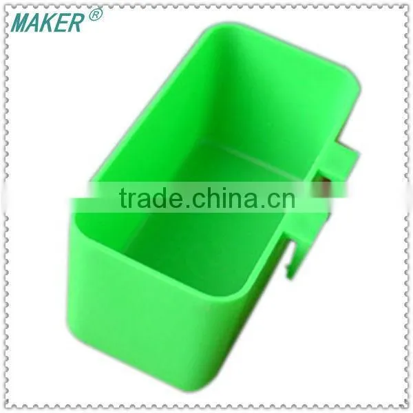 Round Suspended Plastic Pigeon Feeder