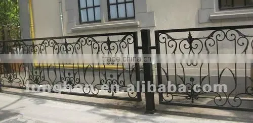 2015 Top-selling hand forged iron fence