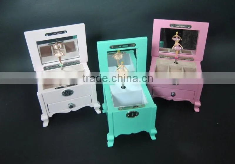 High Quality Painted White Pink Jewellery Accessory Wooden Music Box