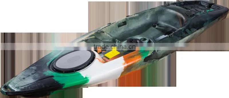 Single sit on top kayak with wheel