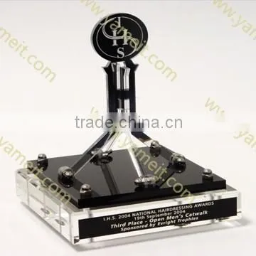 2016 elegant design silk screen acrylic trophy awards souvenir gift